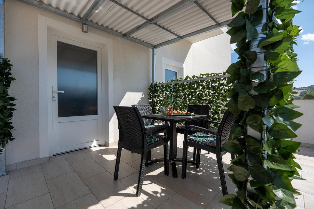Apartmani Livaja Plano Buitenkant foto