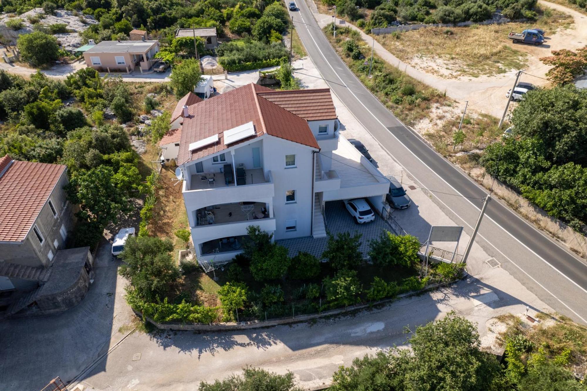Apartmani Livaja Plano Buitenkant foto
