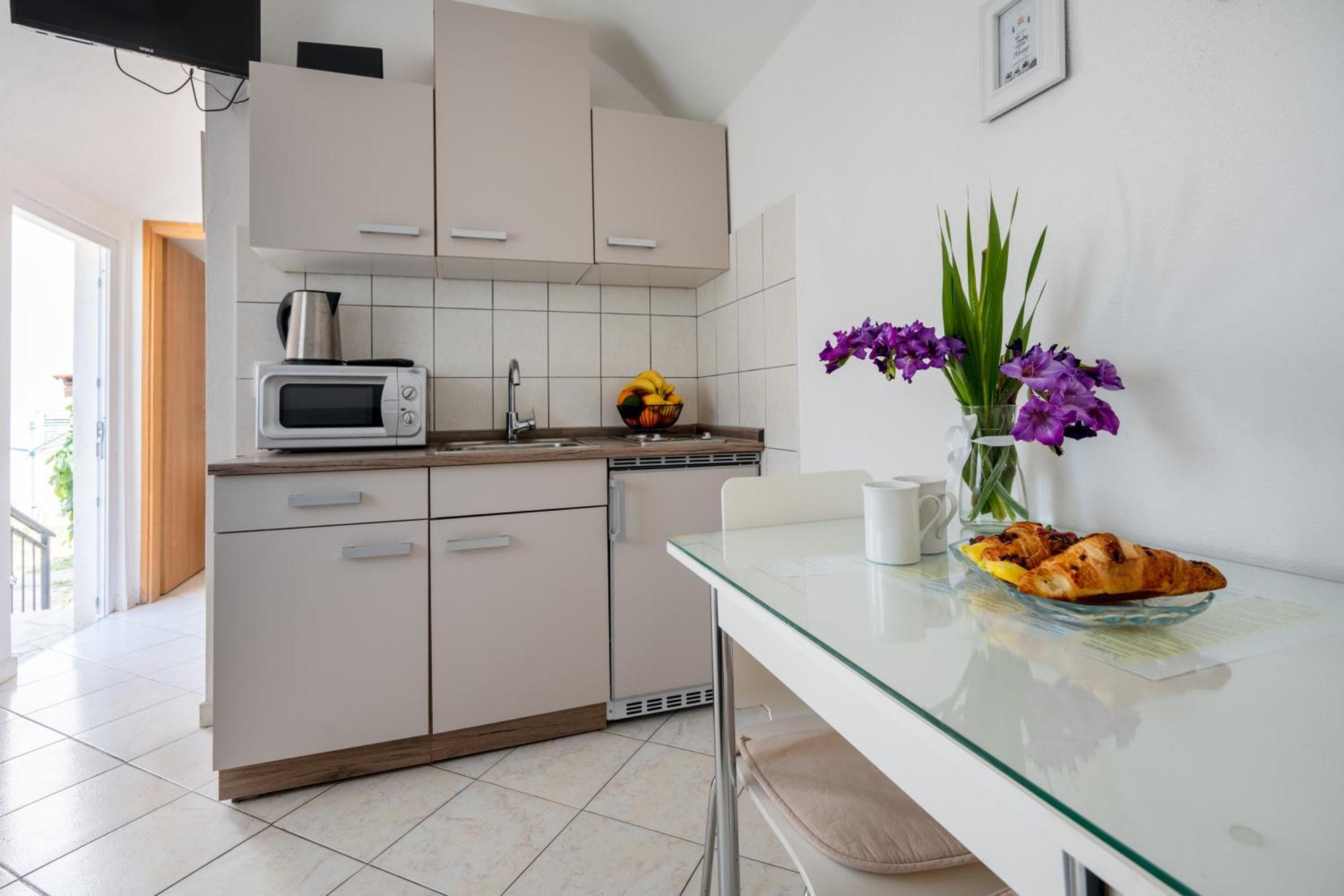 Apartmani Livaja Plano Buitenkant foto