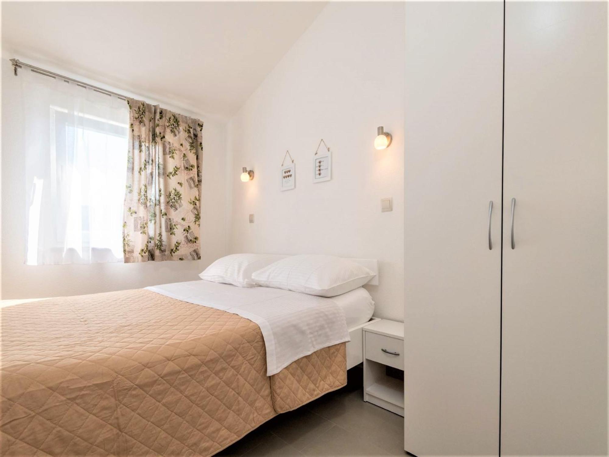 Apartmani Livaja Plano Kamer foto
