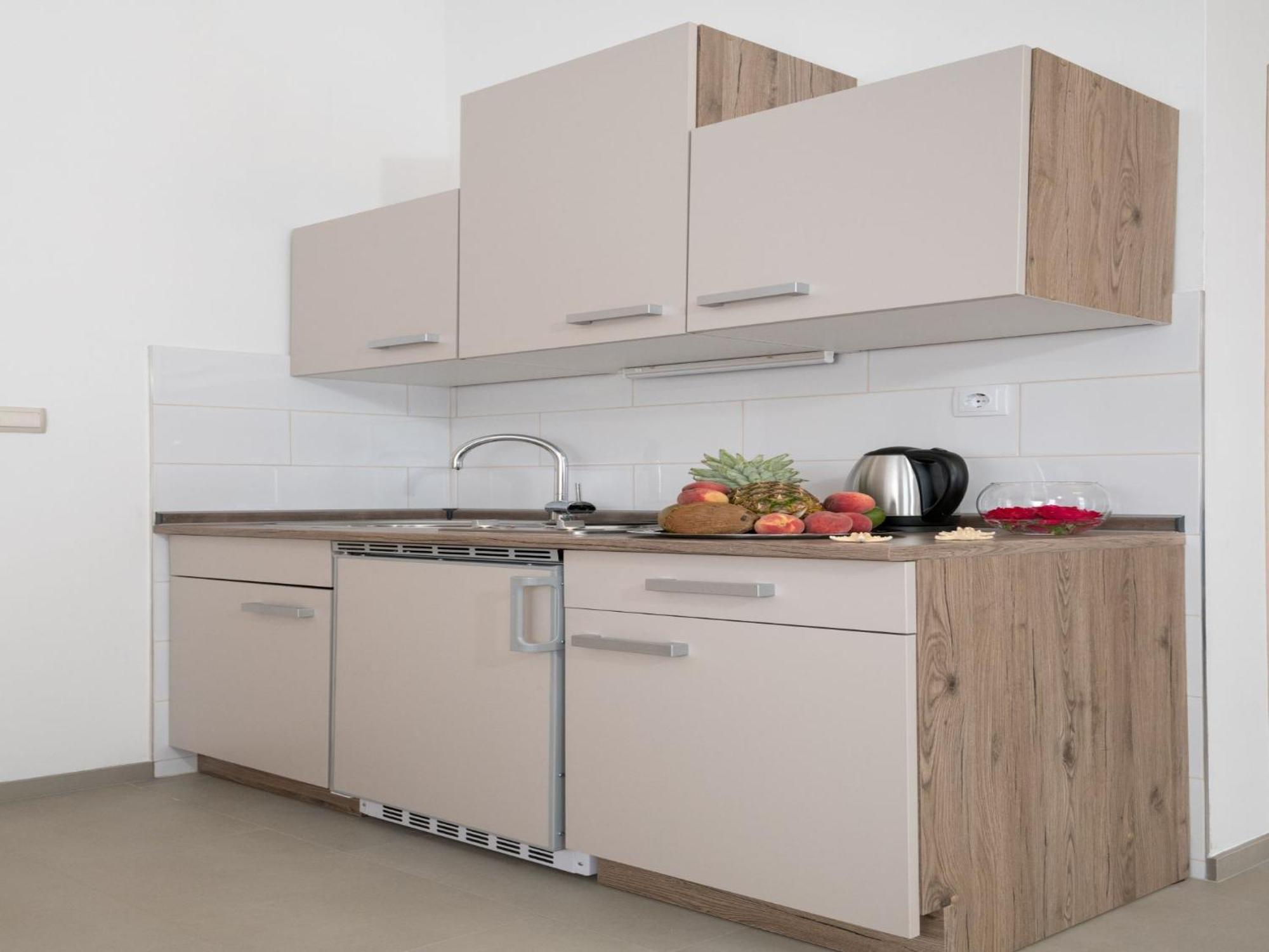 Apartmani Livaja Plano Kamer foto