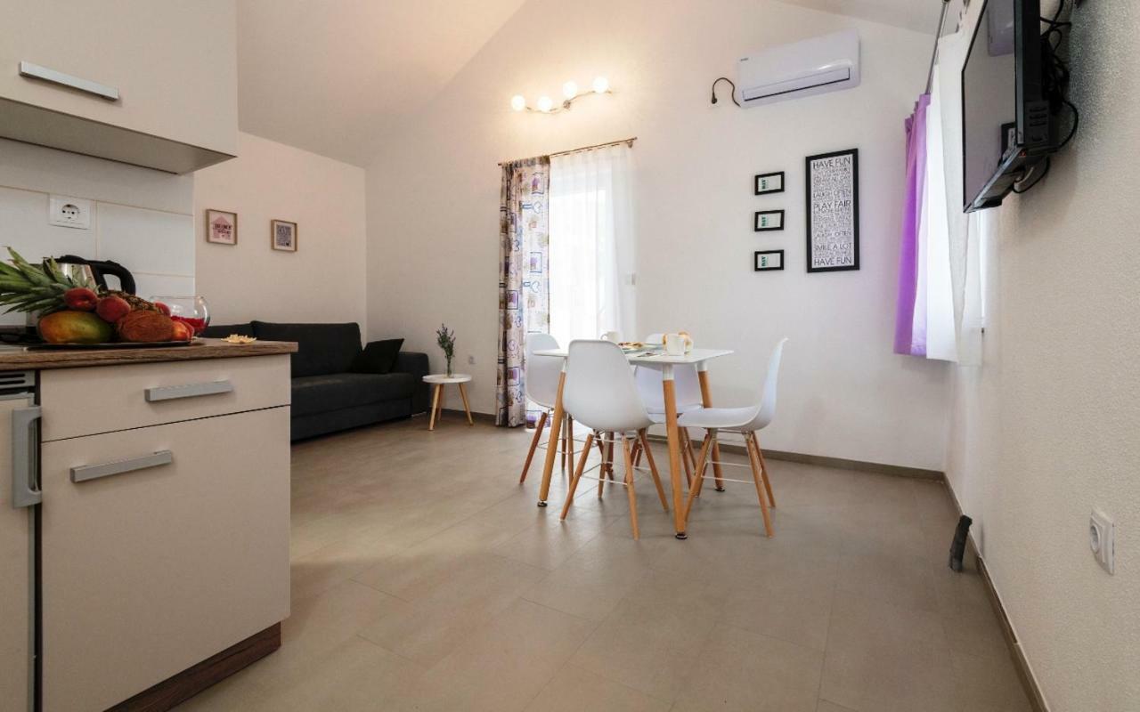 Apartmani Livaja Plano Buitenkant foto